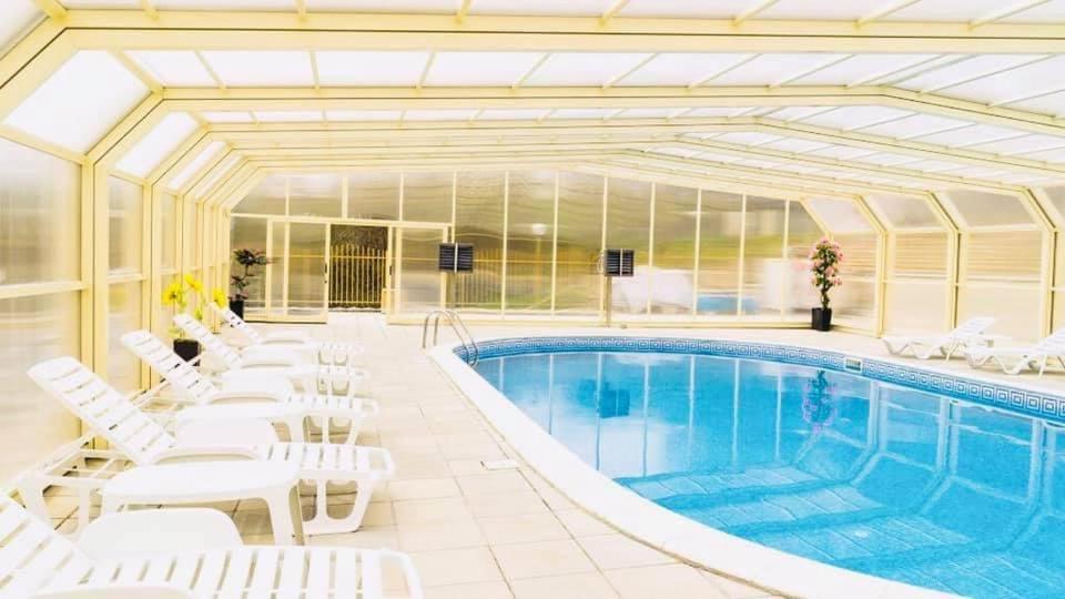 Hotel Velista Voneshta Voda Eksteriør bilde